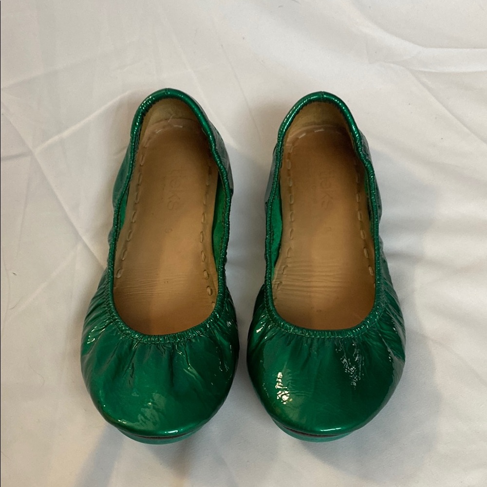 Tieks Emerald Green Ballet Flats with Glossy Finish EUC